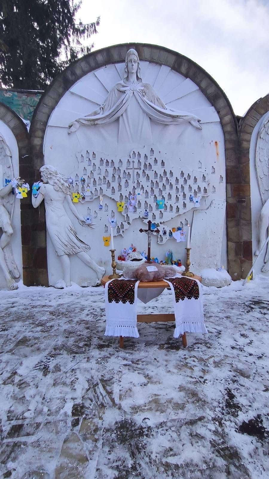 Стела «Небесної сотні» сьогодні…